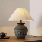 Japanese Style Home Decorative Handmade Ceramic Desk Lamp with Fabric Lampshade Retro Table Lamp for Hotel Living Room